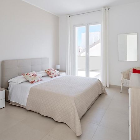 Dolcevitasuites - Modern 3 Bdr Villa In S. Lorenzo 레이타니 외부 사진