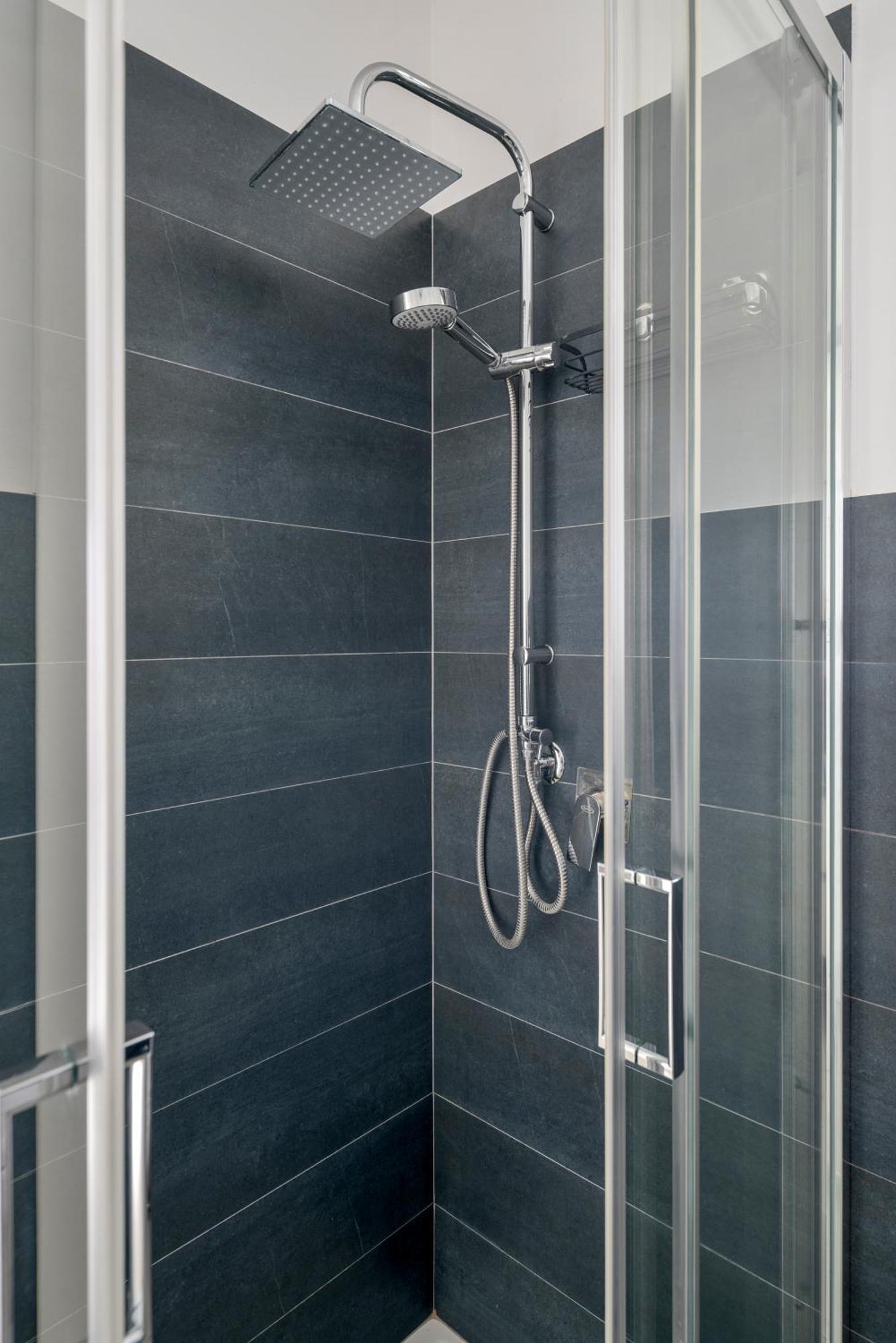 Dolcevitasuites - Modern 3 Bdr Villa In S. Lorenzo 레이타니 외부 사진