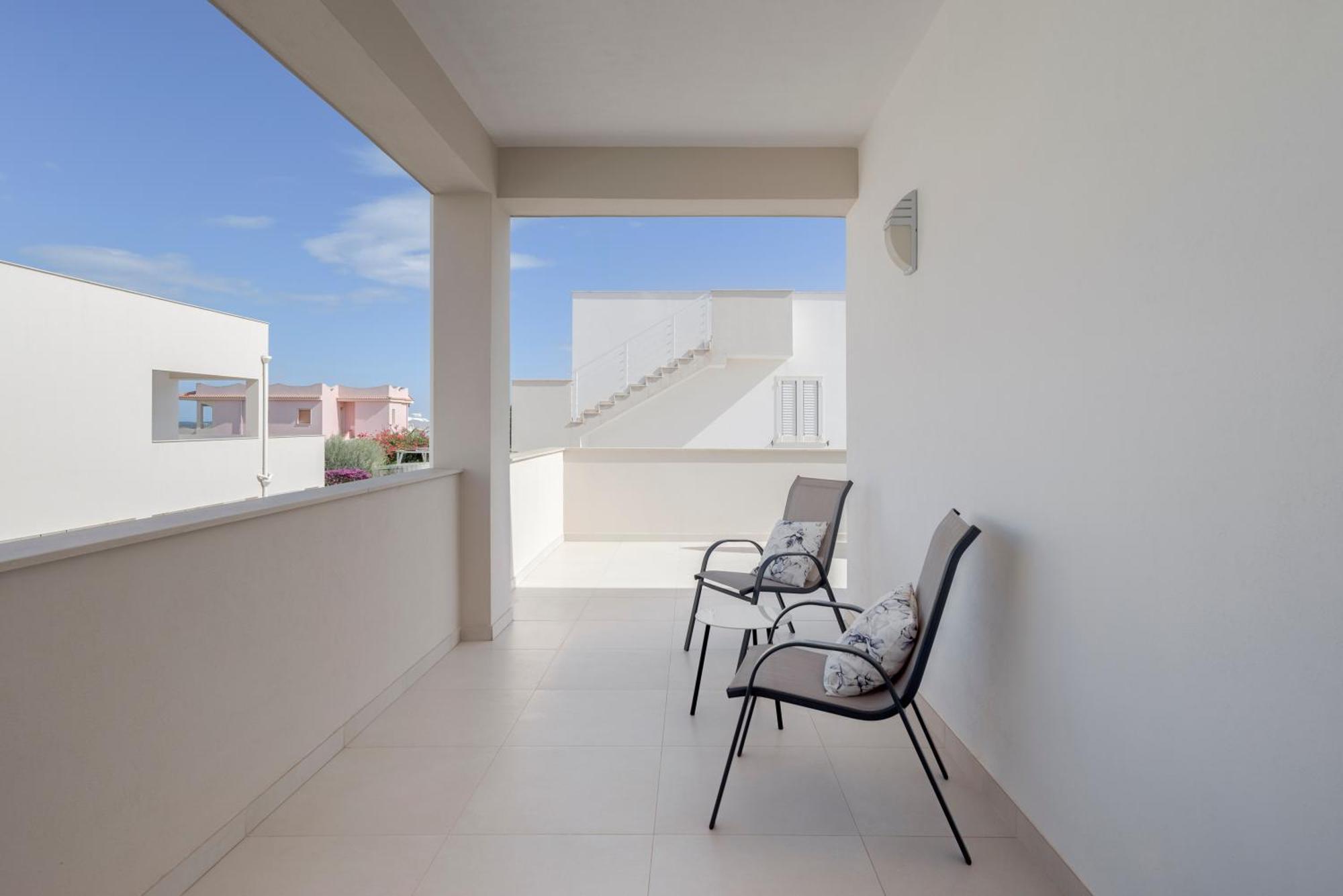 Dolcevitasuites - Modern 3 Bdr Villa In S. Lorenzo 레이타니 외부 사진